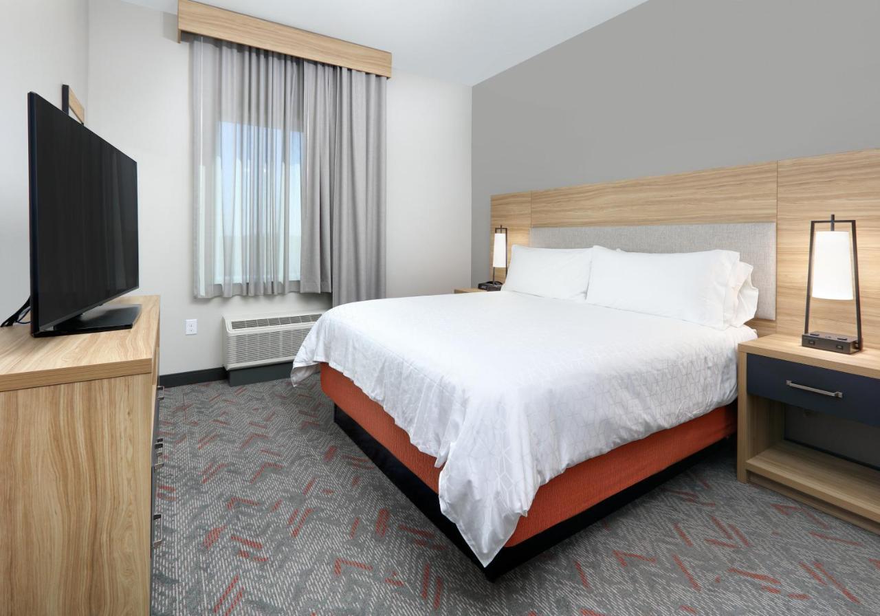 Candlewood Dfw West - By Ihg 2* Hurst